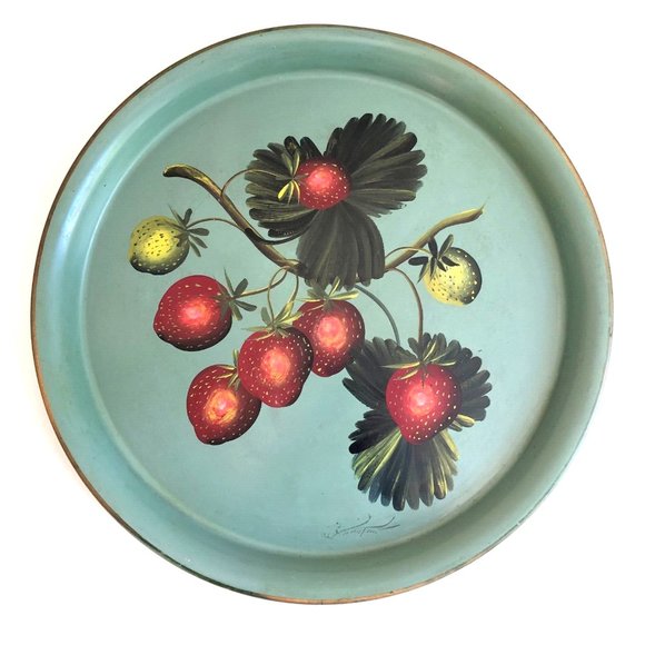 Vintage Strawberries Toleware Hand Painted Metal Tray Cottagecore - Picture 1 of 6